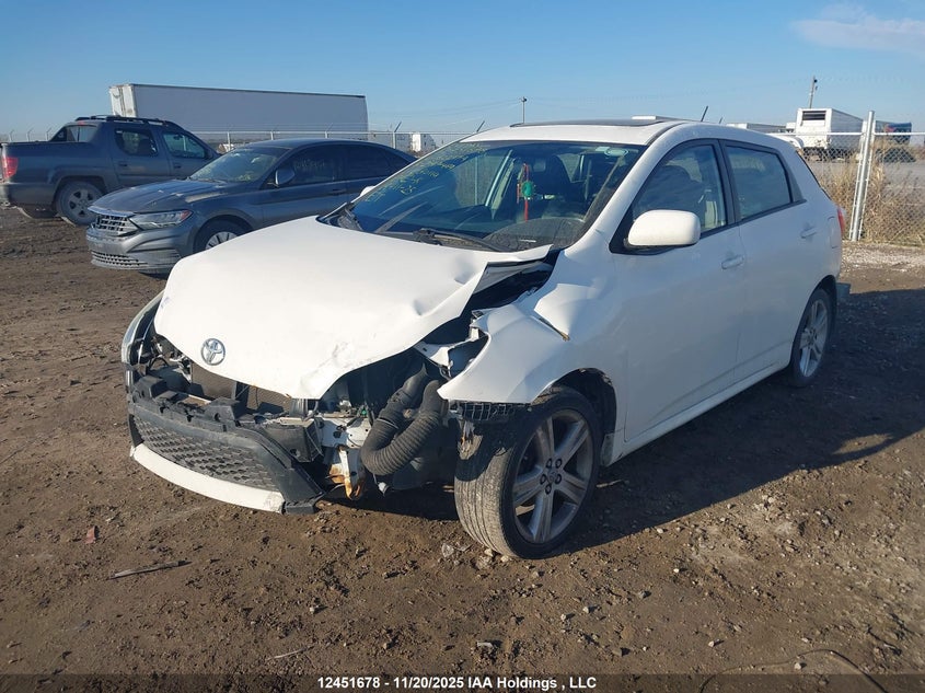 2T1KU4EE3BC622979 2011 TOYOTA MATRIX photo no. 2