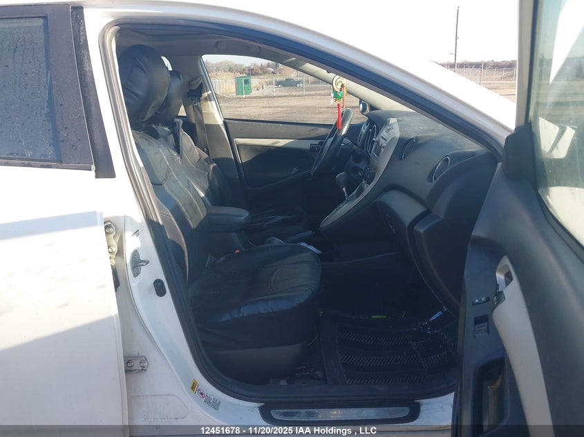 2T1KU4EE3BC622979 2011 TOYOTA MATRIX photo no. 5