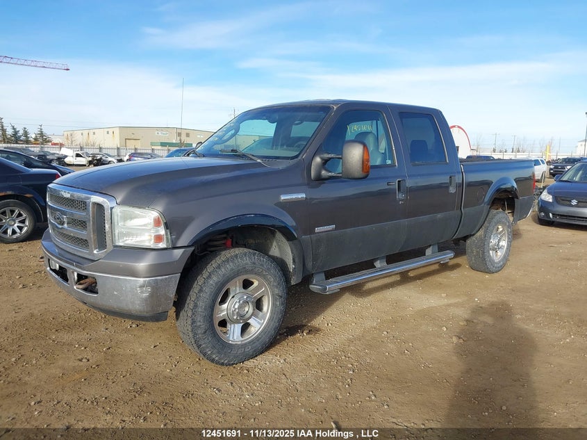 1FTWW31P25EA38457 2005 FORD F350 photo no. 2