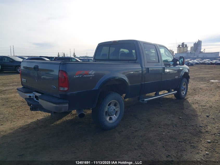 1FTWW31P25EA38457 2005 FORD F350 photo no. 4