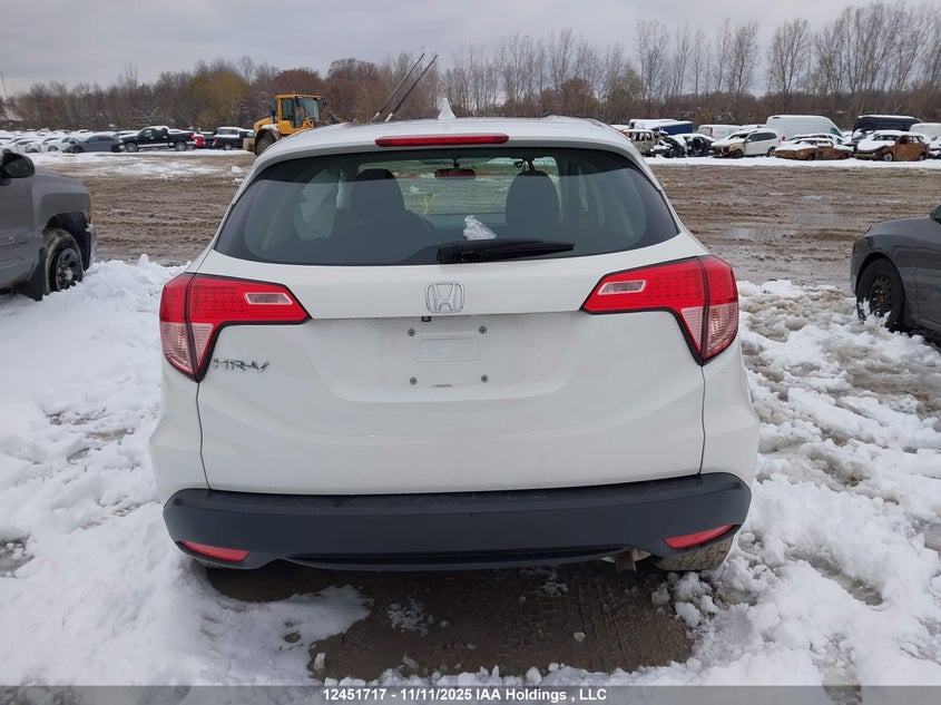 3CZRU5H34JM101963 2018 HONDA HR-V photo no. 17