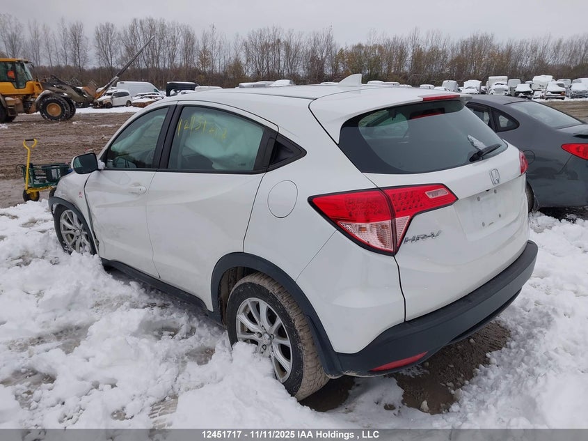 3CZRU5H34JM101963 2018 HONDA HR-V photo no. 3