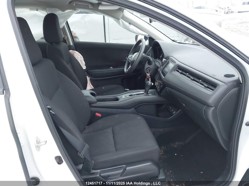 3CZRU5H34JM101963 2018 HONDA HR-V photo no. 5
