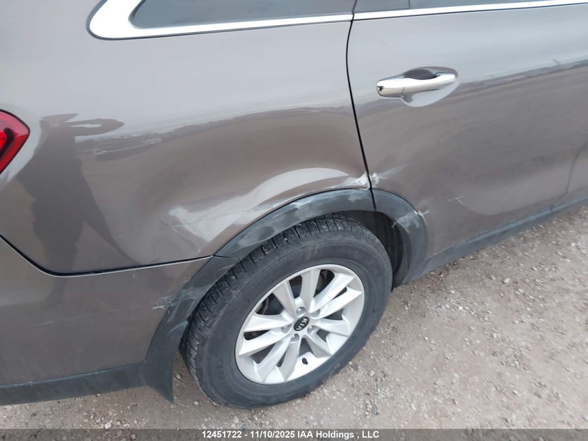 5XYPHDA33KG569378 2019 KIA SORENTO photo no. 6