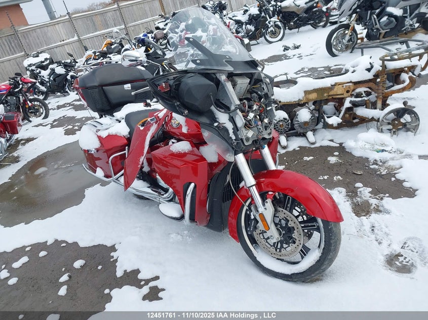 5VPTW36N9C3001068 2012 Victory Motorcycles Cross Country Tour auction photo 1