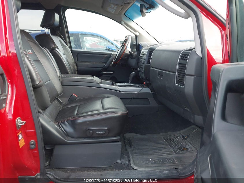 1N6AA06C99N318456 2009 NISSAN TITAN photo no. 5