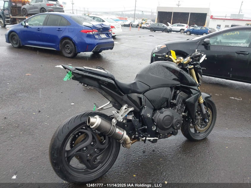 ZDCSC6069BF400025 2011 HONDA CBR photo no. 4