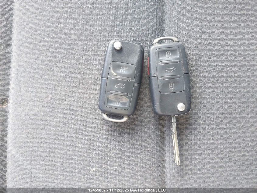 2007 Volkswagen Rabbit VIN: WVWDR71KX7W003396 Lot: 12451857