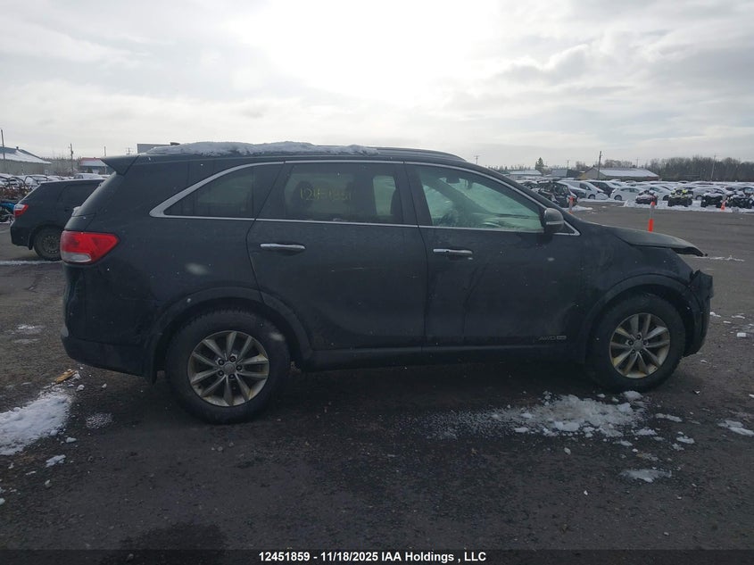 5XYPGDA50HG251327 2017 KIA SORENTO photo no. 13