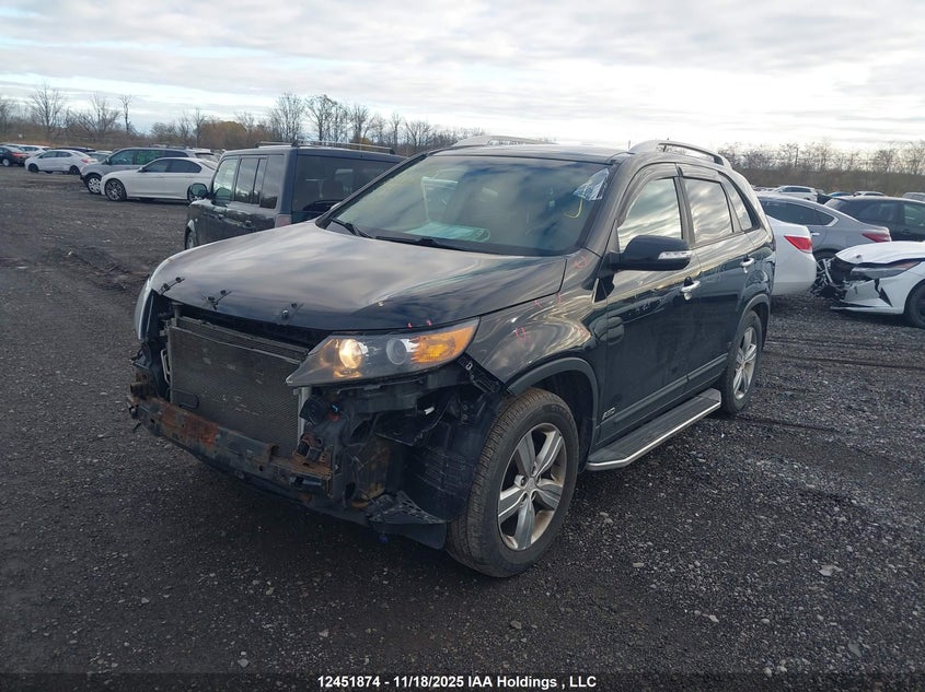 5XYKUDA29DG383182 2013 KIA SORENTO photo no. 2