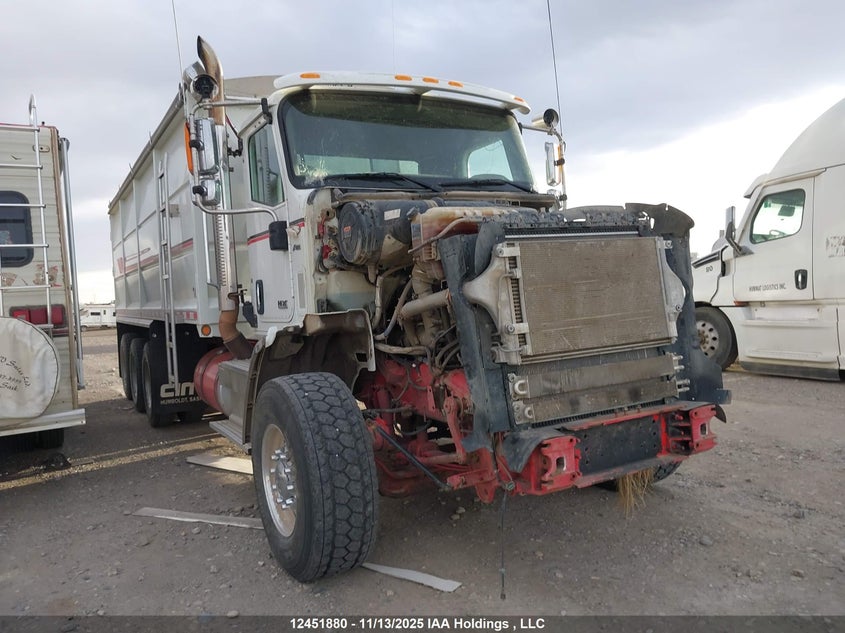 3HSDUTZT5LN052411 INTERNATIONAL HX615 Photo 1