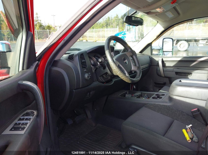 1GT4K0BG4AF102373 2010 GMC SIERRA photo no. 5