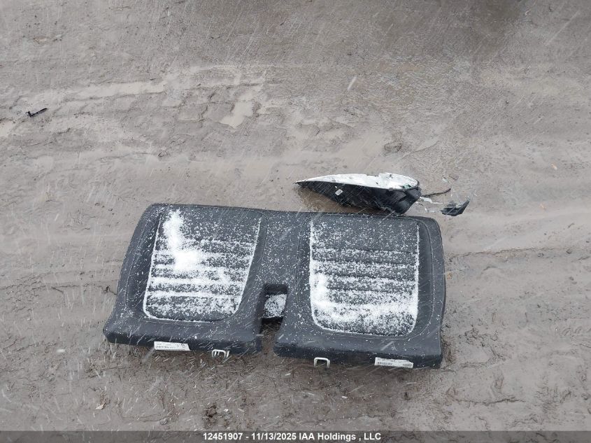 2014 Volkswagen Beetle 1.8T VIN: 3VW517AT5EM816370 Lot: 12451907