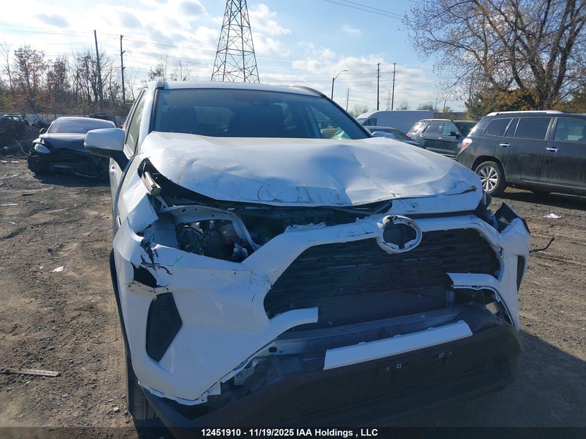 2025 Toyota Rav4 VIN: 2T3RWRFV3SW260646 Lot: 12451910