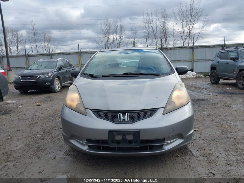 2009 Honda Fit VIN: JHMGE88349S813192 Lot: 12451942