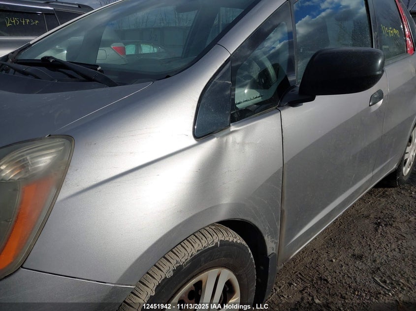 2009 Honda Fit VIN: JHMGE88349S813192 Lot: 12451942