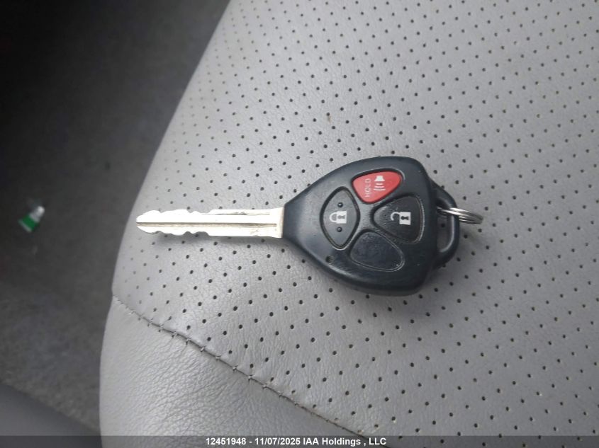 2008 Toyota Rav4 Limited V6 VIN: JTMBK31V785061231 Lot: 12451948