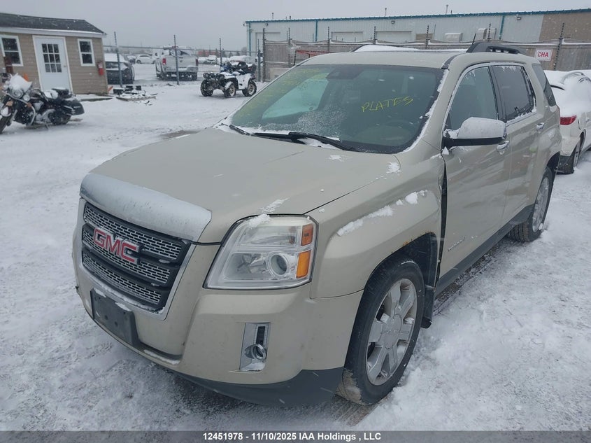 2GKFLXE36F6160630 2015 GMC TERRAIN photo no. 2