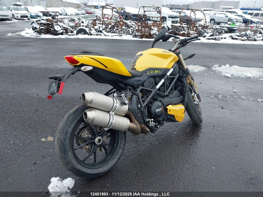 ZDM11BMV7CB011853 2012 DUCATI STREETFIGHTER photo no. 4