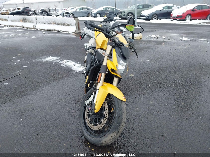 ZDM11BMV7CB011853 2012 DUCATI STREETFIGHTER photo no. 5
