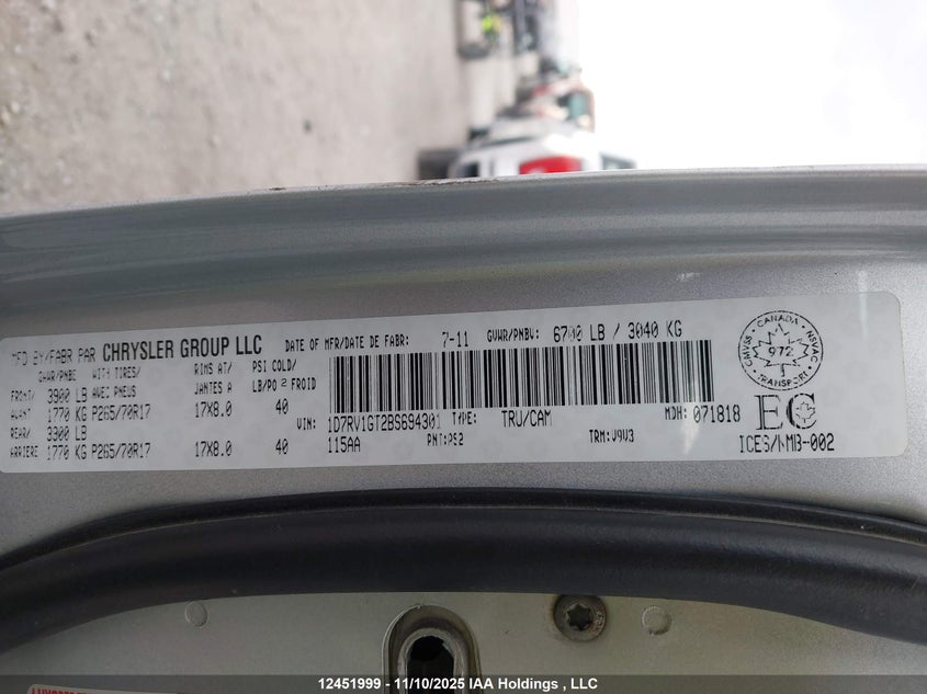 1D7RV1GT2BS694301 2011 DODGE RAM photo no. 9
