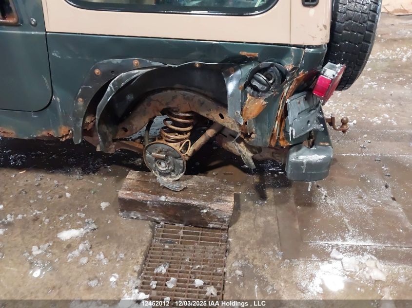 2002 Jeep Wrangler / Tj Se VIN: 1J4FA29P02P749632 Lot: 12452012