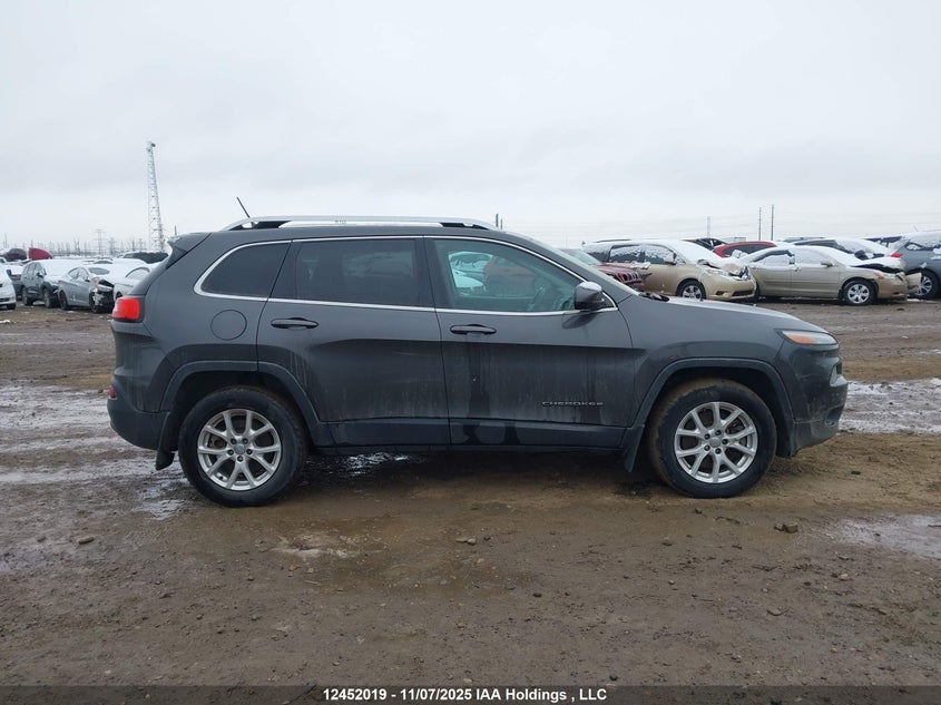 2014 Jeep Cherokee Latitude VIN: 1C4PJMCSXEW270857 Lot: 12452019