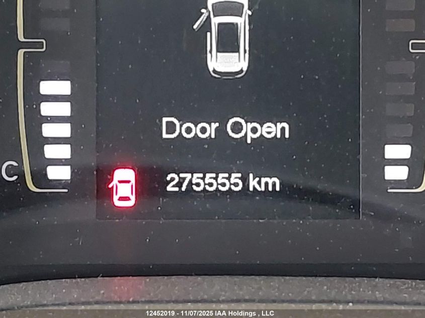 2014 Jeep Cherokee Latitude VIN: 1C4PJMCSXEW270857 Lot: 12452019