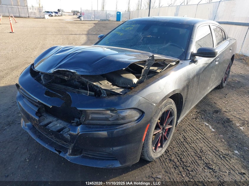 2C3CDXHG9JH242864 2018 DODGE CHARGER photo no. 2