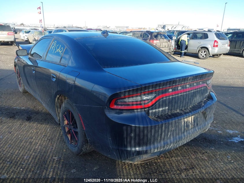 2C3CDXHG9JH242864 2018 DODGE CHARGER photo no. 3