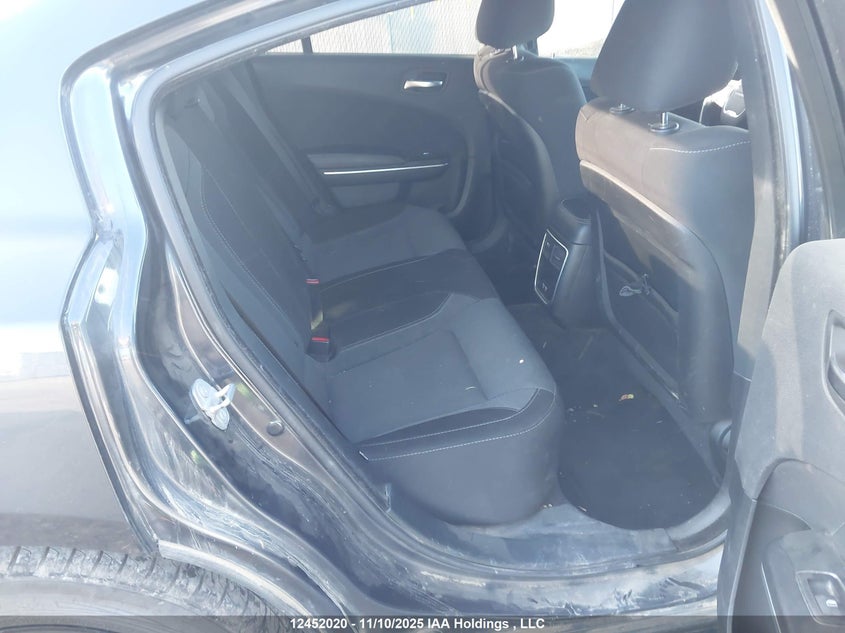 2C3CDXHG9JH242864 2018 DODGE CHARGER photo no. 8