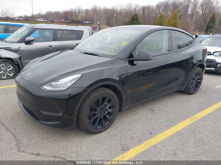2022 Tesla Model Y, Удар сзади, IAAI, VIN 7SAYGDEE0NF574863 — фото 2