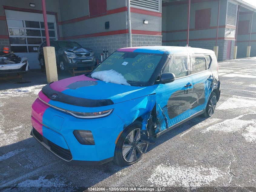 KNDJ33A11M7021411 2021 KIA SOUL EV photo no. 2
