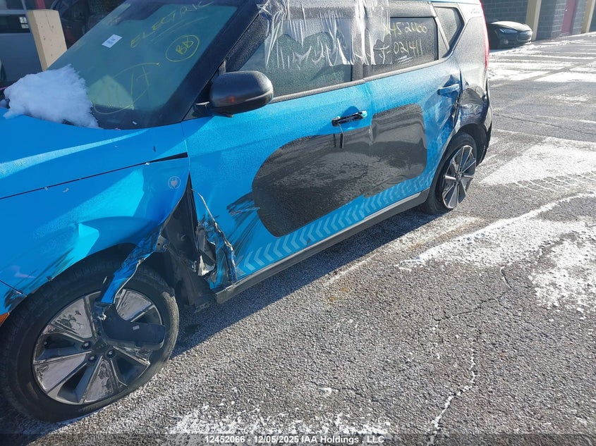 KNDJ33A11M7021411 2021 KIA SOUL EV photo no. 6