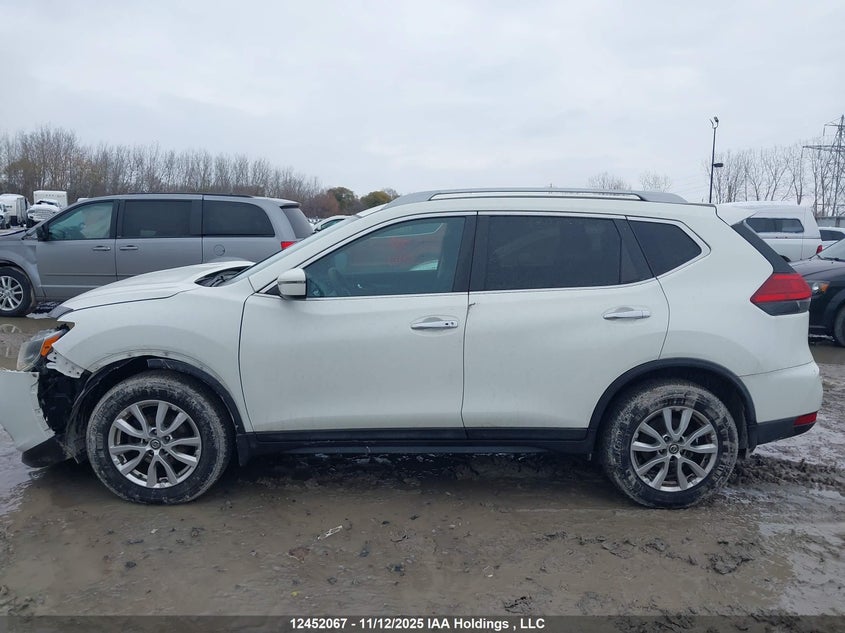 5N1AT2MV6HC802944 2017 NISSAN ROGUE photo no. 15