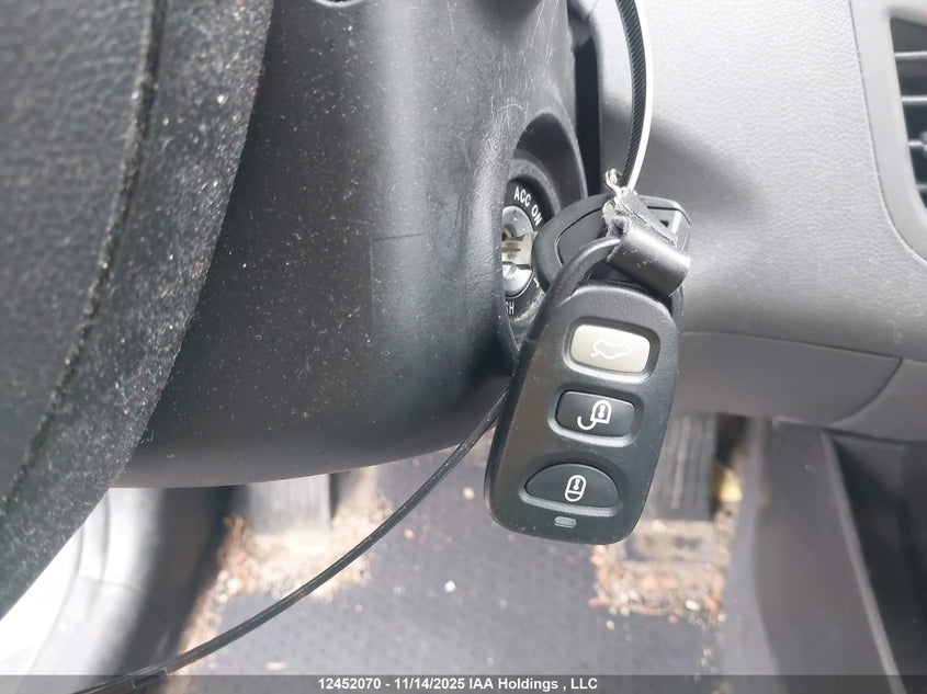 5NPDH4AEXDH330734 2013 HYUNDAI ELANTRA photo no. 11