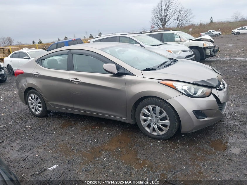 5NPDH4AEXDH330734 2013 HYUNDAI ELANTRA photo no. 13