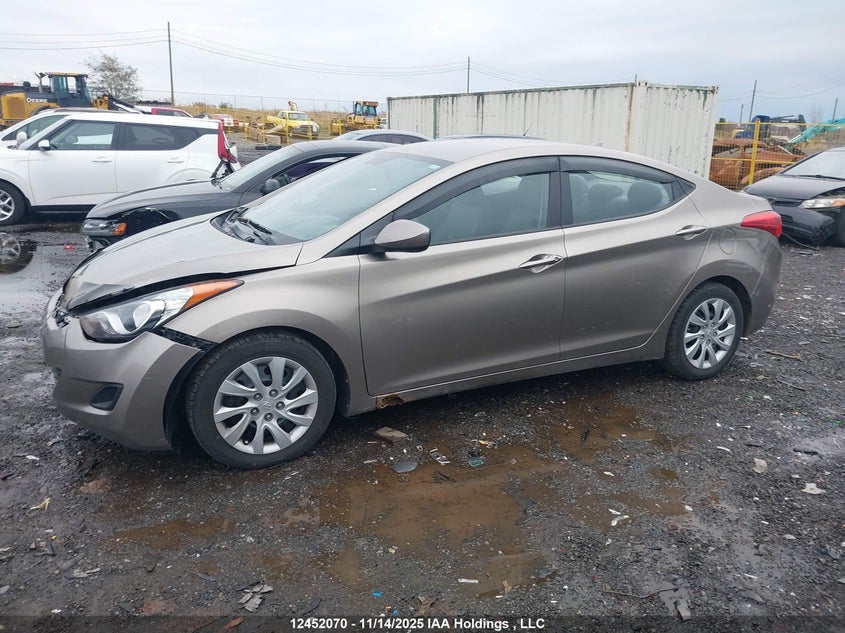 5NPDH4AEXDH330734 2013 HYUNDAI ELANTRA photo no. 14