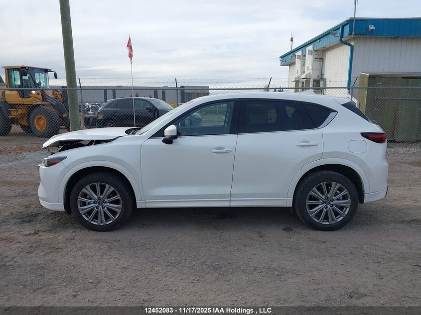 2022 Mazda Cx-5 Signature VIN: JM3KFBEYXN0596024 Lot: 12452083