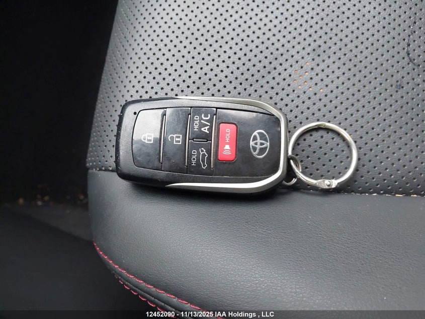 2023 Toyota Rav4 Prime Xse VIN: JTMGB3FV2PD116865 Lot: 12452090