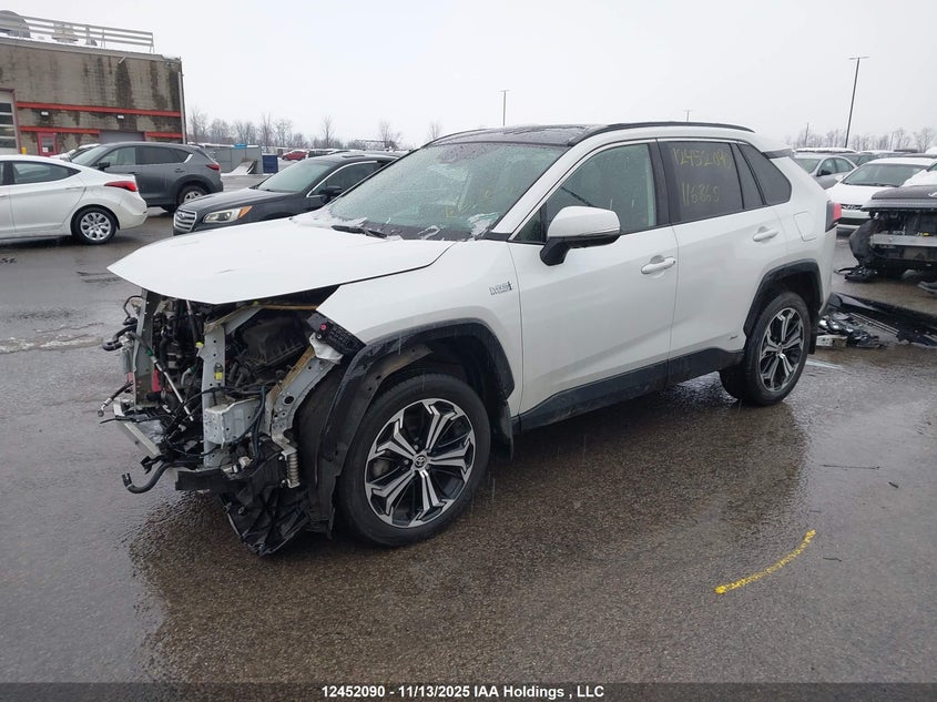 JTMGB3FV2PD116865 2023 TOYOTA RAV 4 photo no. 2