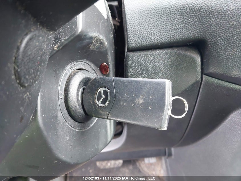 JM1CW2CL1E0173594 2014 MAZDA 5 photo no. 11