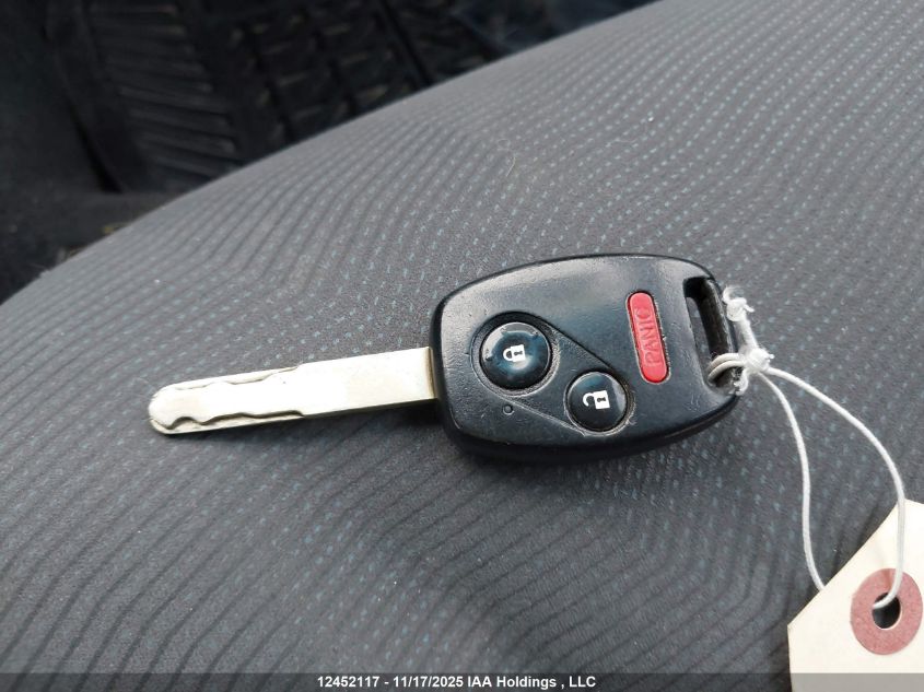 2010 Honda Fit Lx VIN: JHMGE8H54AC804122 Lot: 12452117