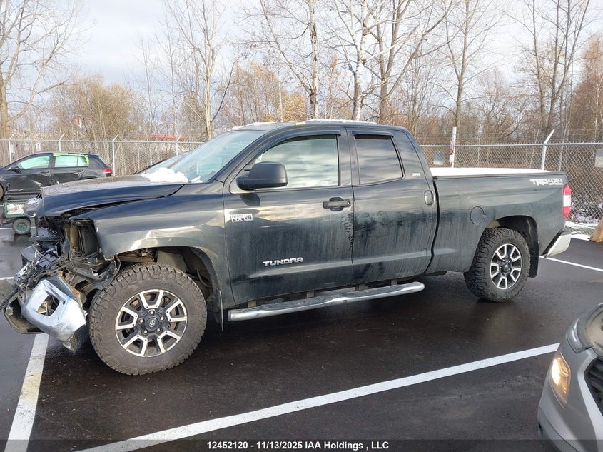 5TFUY5F16JX680793 2018 TOYOTA TUNDRA photo no. 14