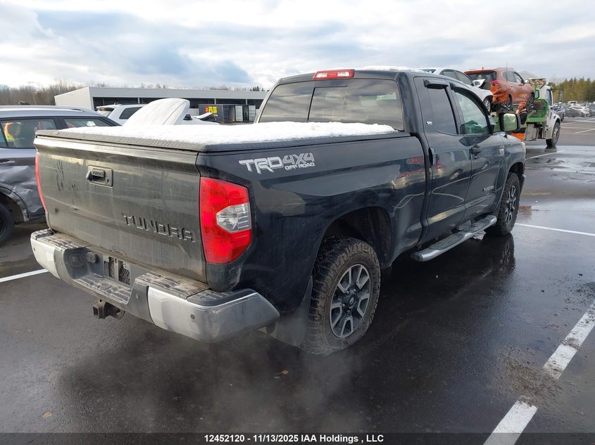 5TFUY5F16JX680793 2018 TOYOTA TUNDRA photo no. 4