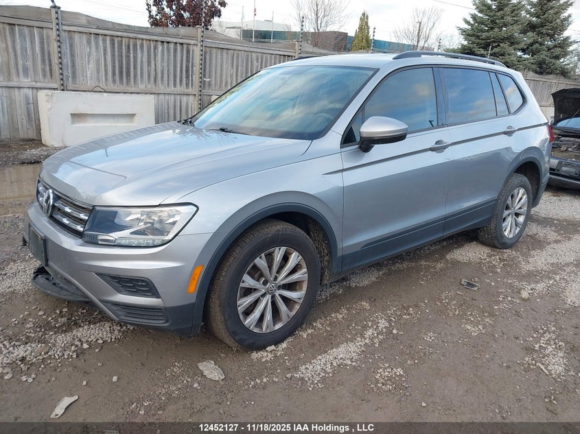 3VV0B7AX5KM186926 2019 VOLKSWAGEN TIGUAN photo no. 2