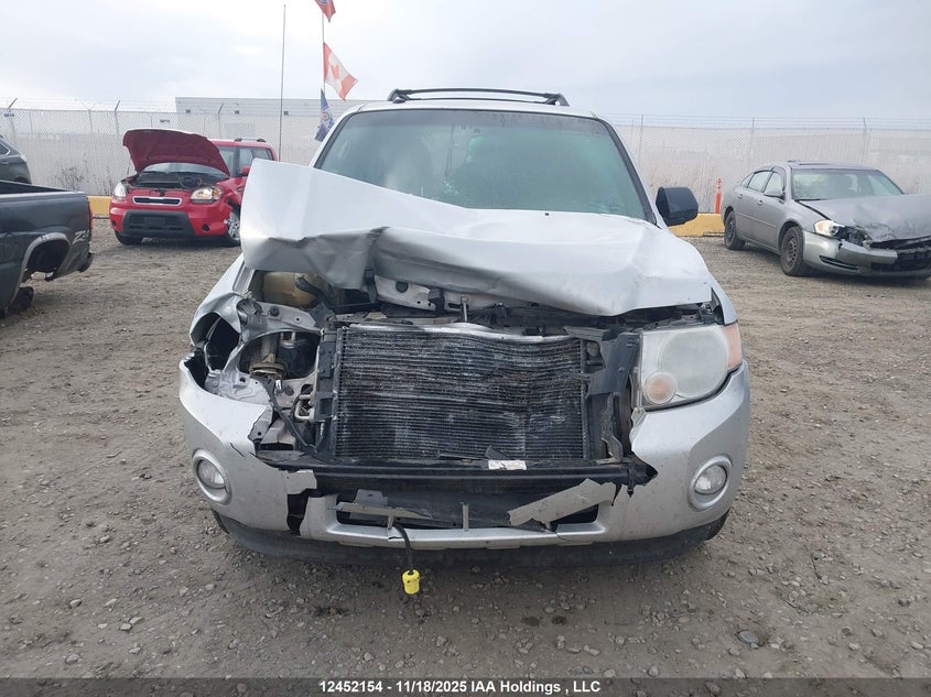 1FMCU0DG8BKC67480 2011 FORD ESCAPE photo no. 12