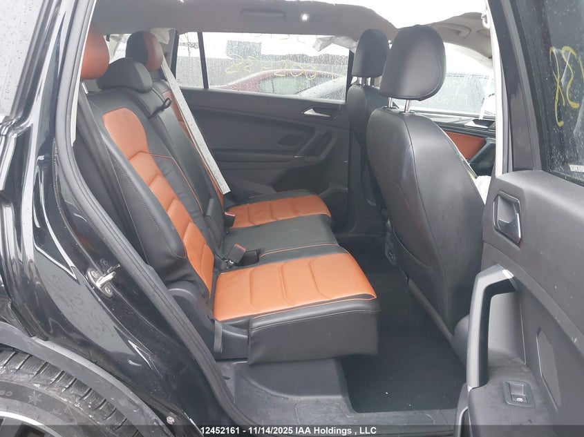 3VV4B7AX2JM008438 2018 VOLKSWAGEN TIGUAN photo no. 8