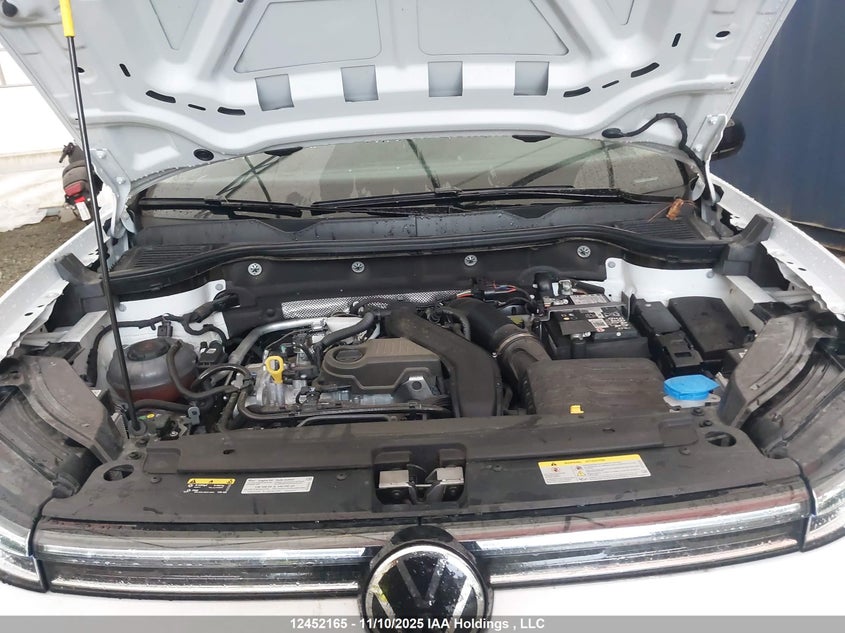 2025 Volkswagen Taos Comfortline Black Edition VIN: 3VV2C7B29SM036052 Lot: 12452165