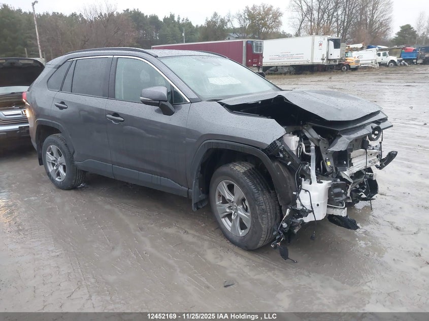 2T3R1RFV1RC453906 2024 Toyota Rav4 auction photo 1